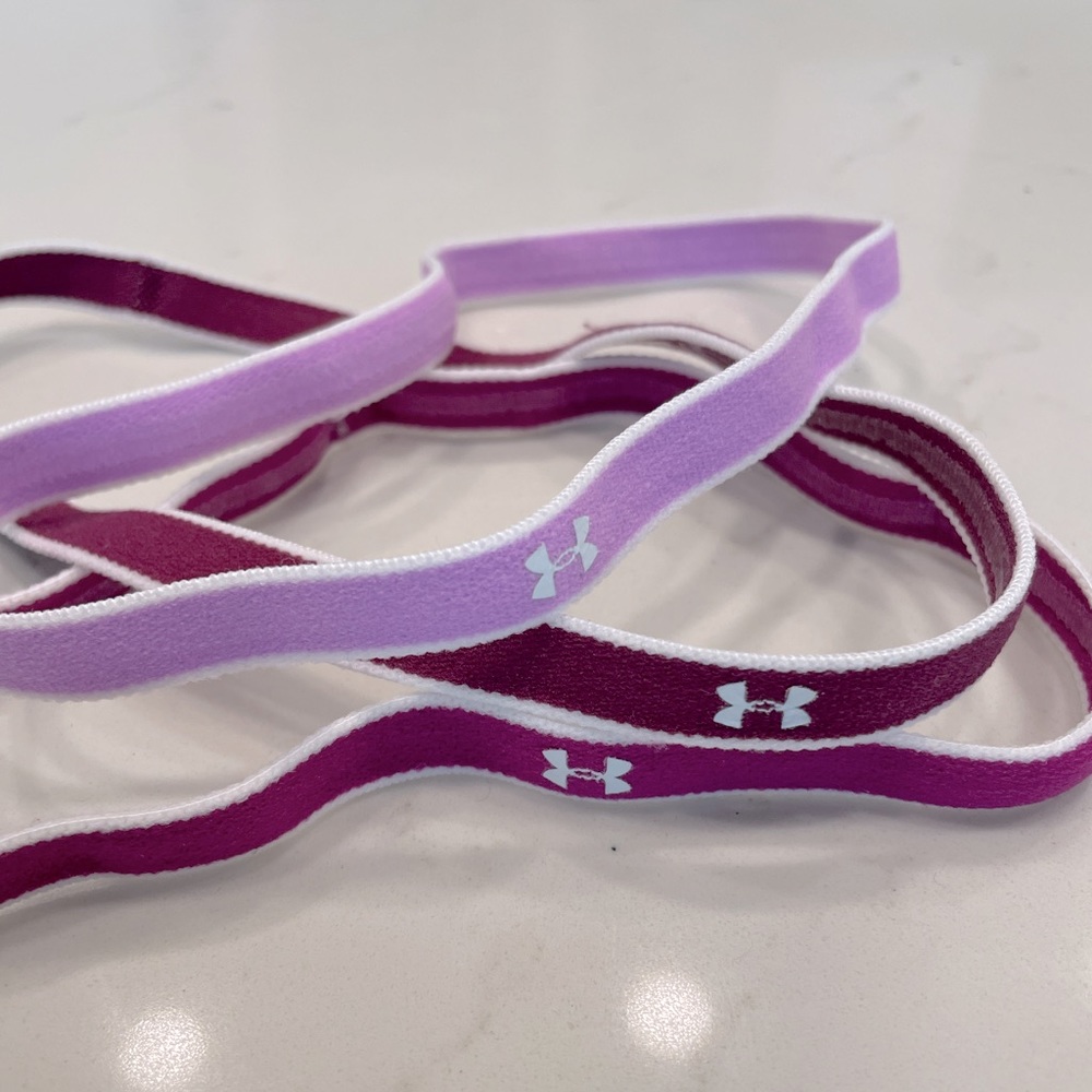 UNDER ARMOUR hair tie